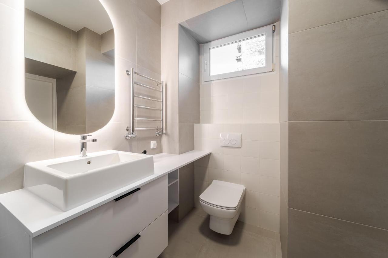 Inshiapartments On Ferentsa Lista Str 리비프 외부 사진