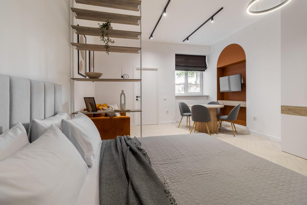Inshiapartments On Ferentsa Lista Str 리비프 외부 사진